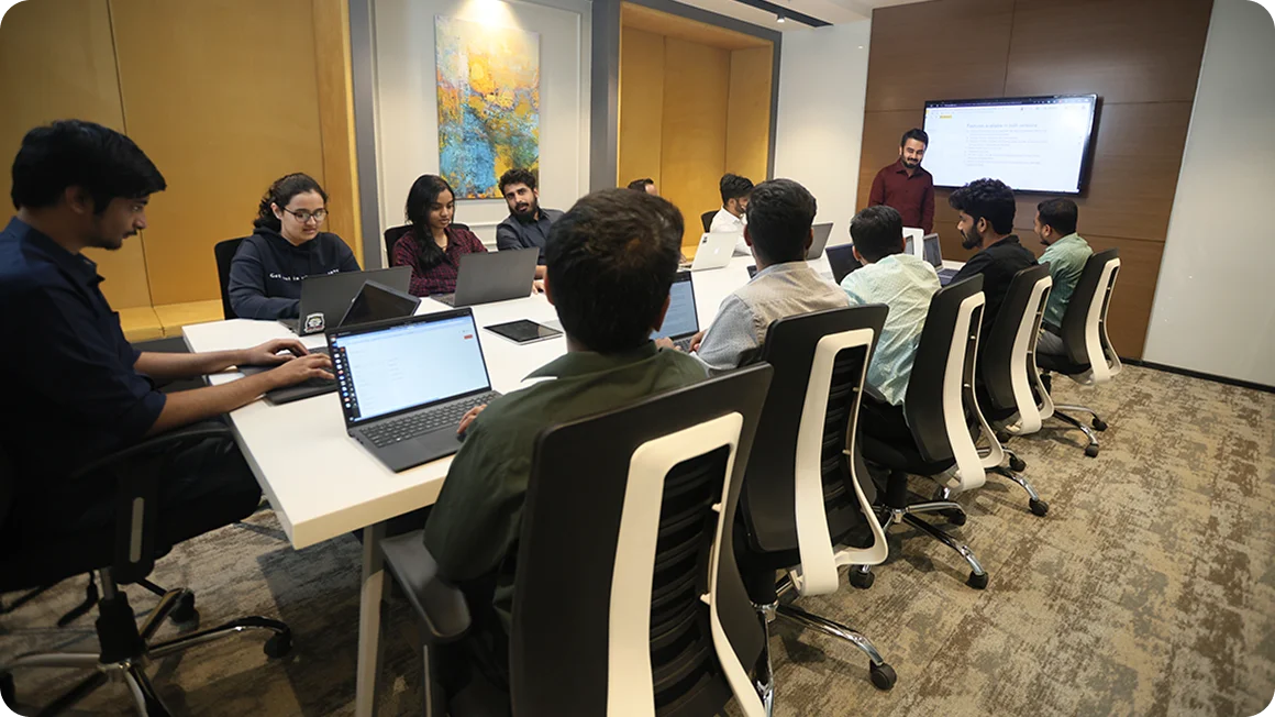 A group of HumCommerce colleagues together.